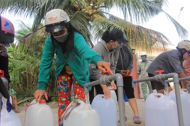 Bến Tre: Lý giải vì sao giá nước tăng gấp 5 lần