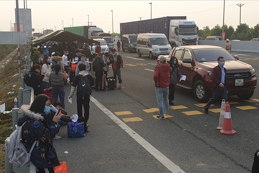 Quảng Ninh mở lại các tuyến xe liên tỉnh