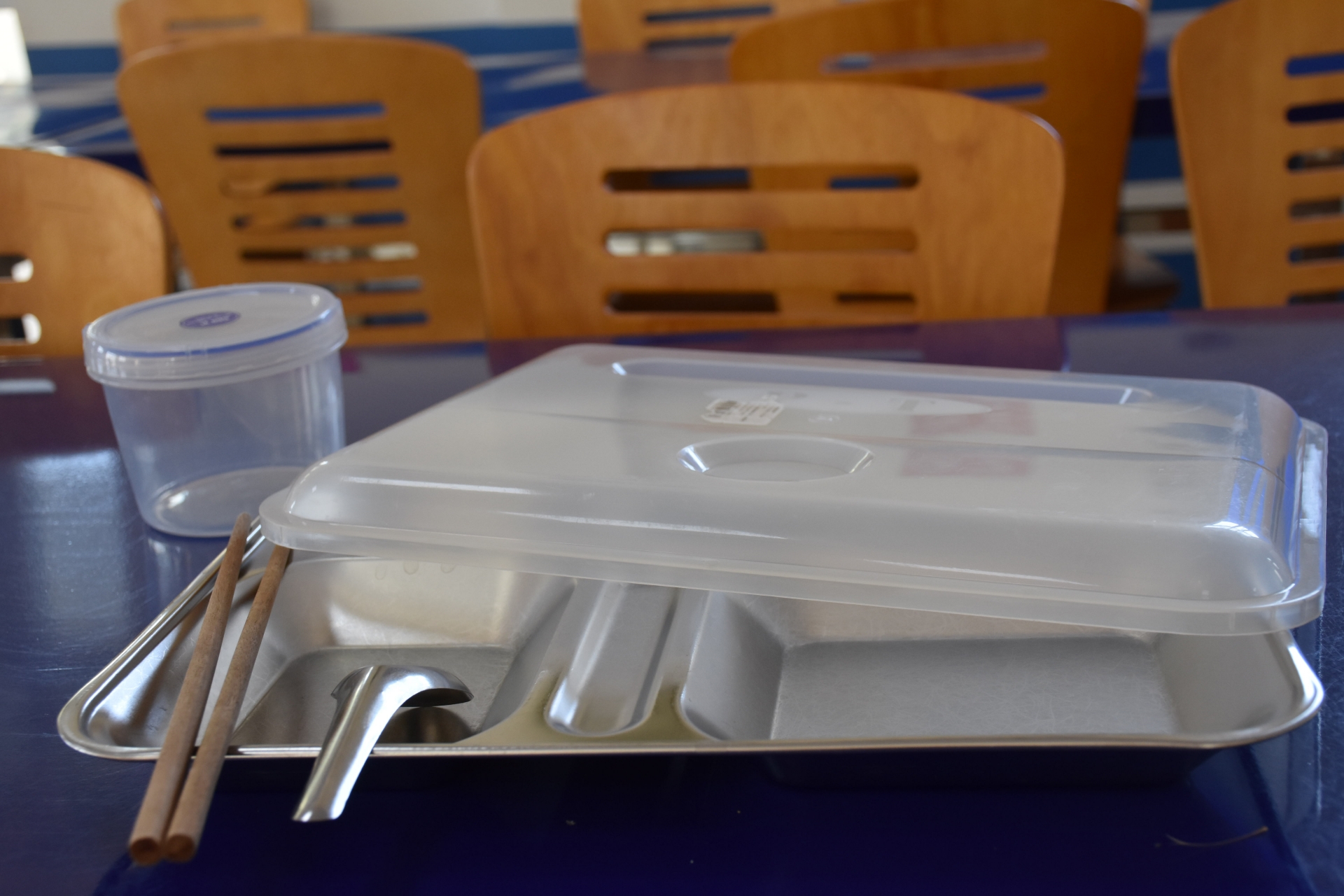 nha an ca tu chon mo hinh thiet thuc cho cac cong nhan cang hai phong