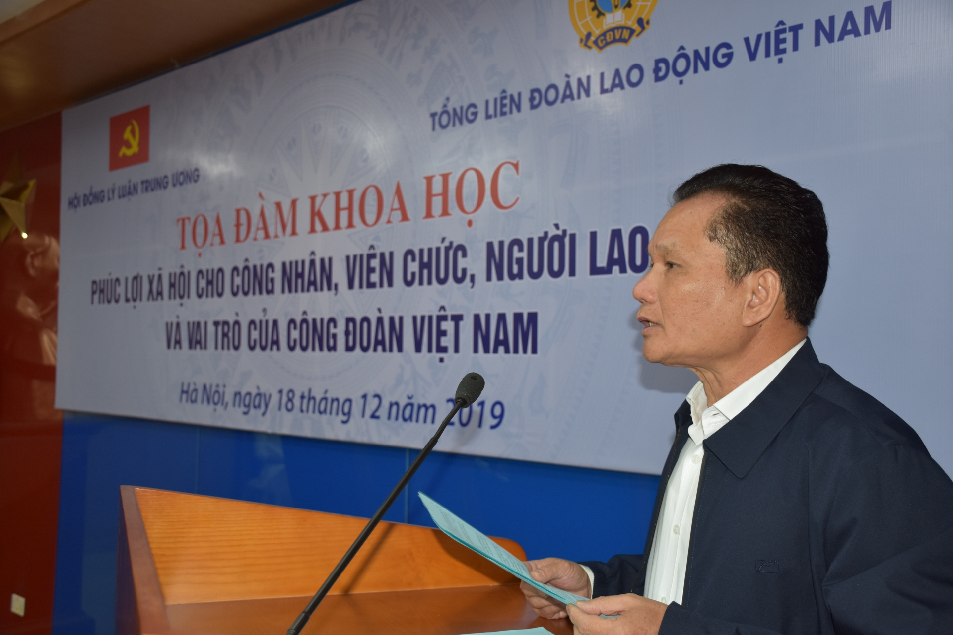 Quyết liệt "mổ xẻ" vấn đề phúc lợi xã hội cho công nhân lanh dao dang va nha nuoc quyet liet mo xe van de phuc loi xa hoi cho cong nhan