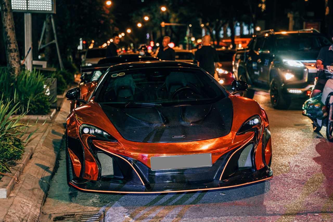 Hàng loạt siêu xe và xe sang tập trung tại Hà Nội Hàng loạt siêu xe và xe sang tập trung tại Hà Nội