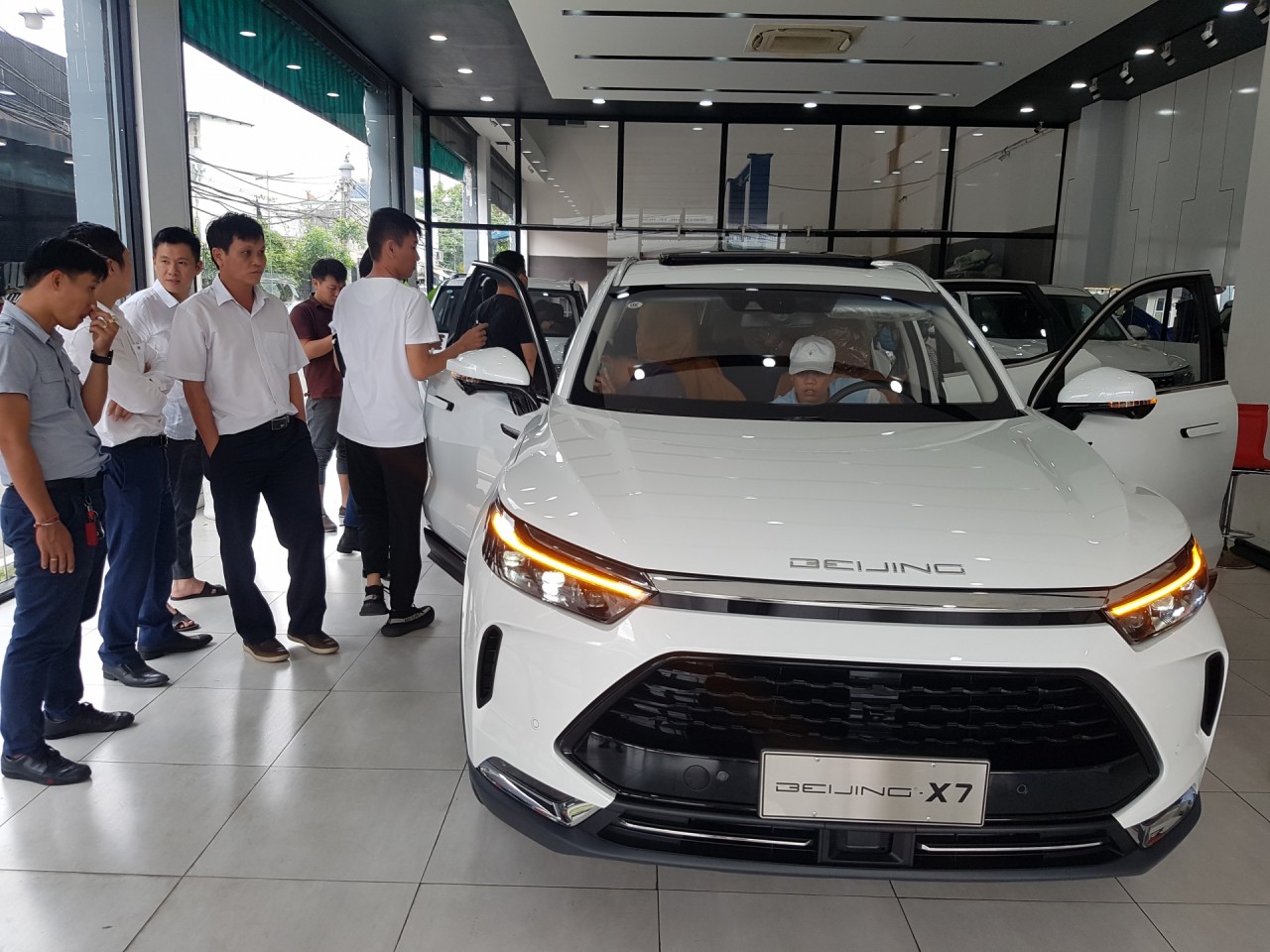 Beijing X7 tăng giá bán lần 4 tại Việt Nam 4401-beijing-x74