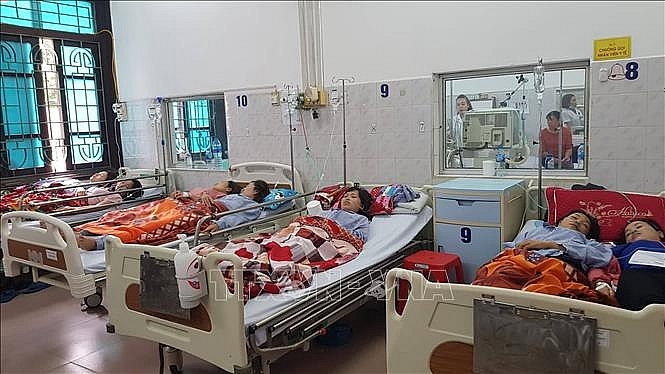 Golden Victory Việt Nam tạm ngừng sản xuất do công nhân liên tiếp nhập viện golden victory viet nam tam ngung san xuat do cong nhan lien tiep nhap vien