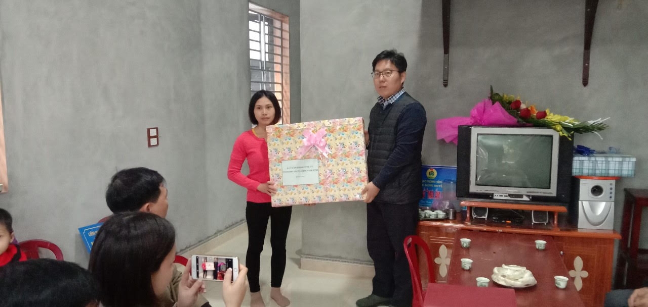 Năm mới ấm áp nghĩa tình trong “mái ấm Công đoàn”