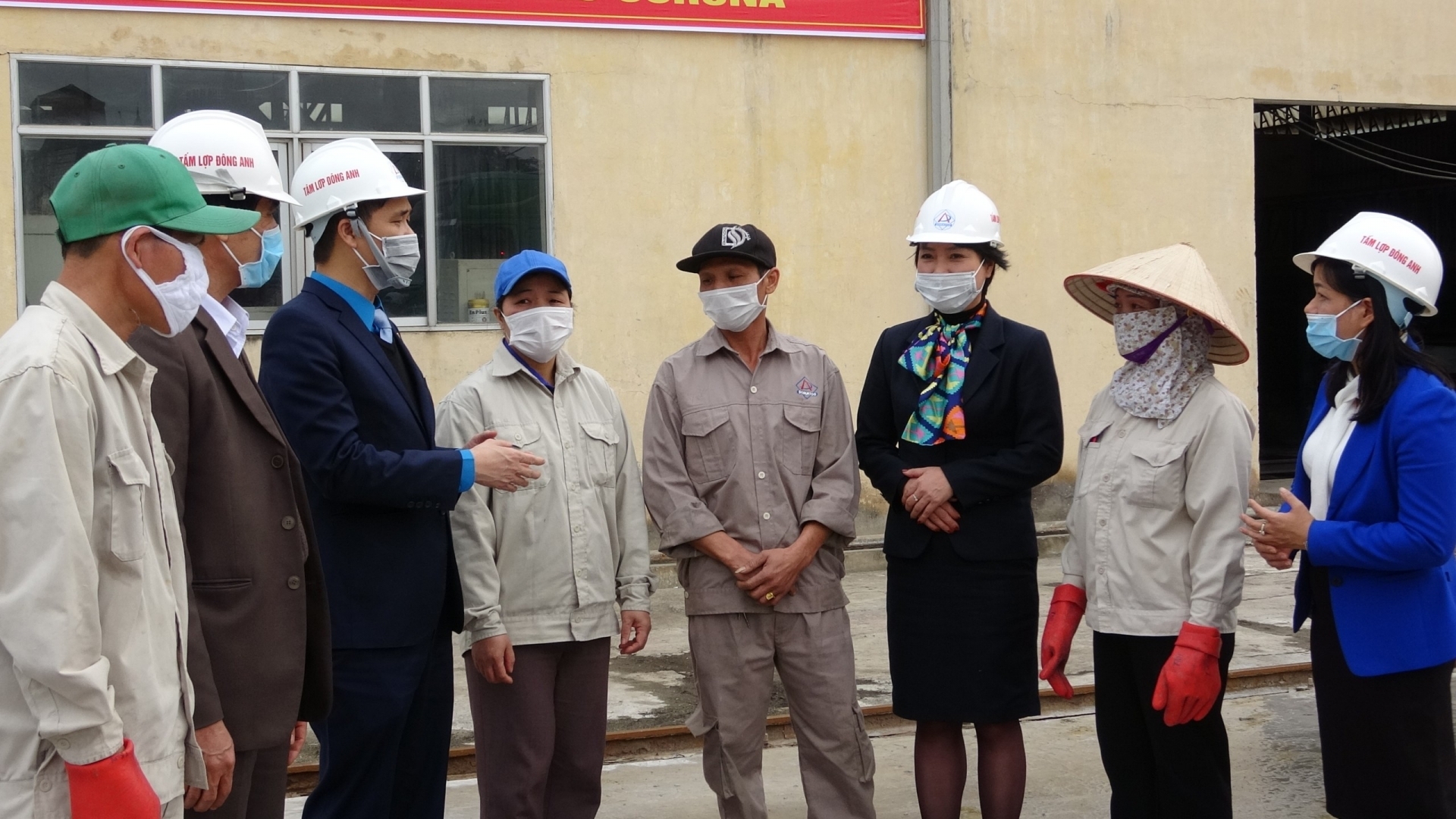 Công đoàn Xây dựng làm tốt nhiệm vụ chăm lo, bảo vệ quyền lợi người lao động Công đoàn Xây dựng làm tốt nhiệm vụ chăm lo, bảo vệ quyền lợi người lao động