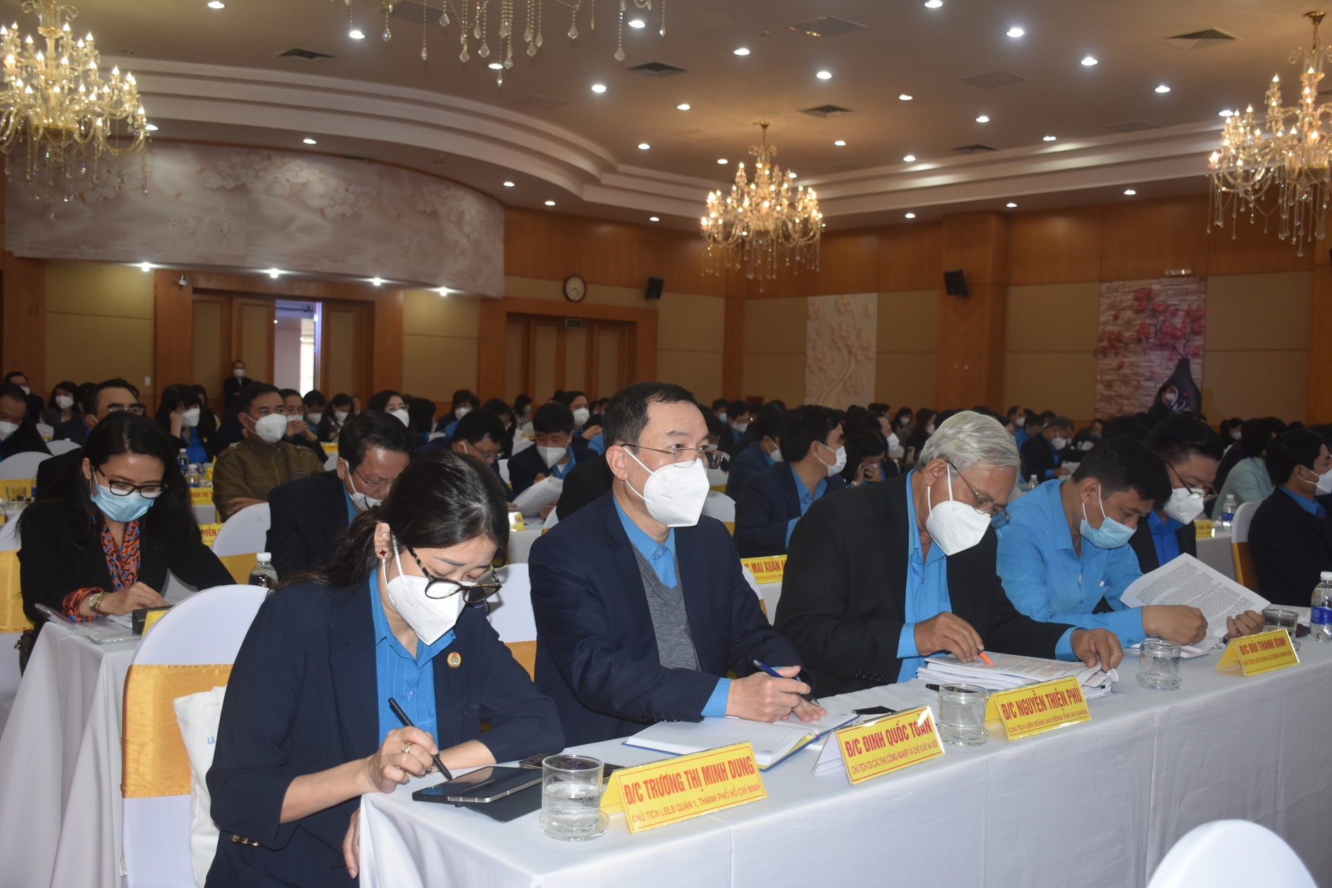 Khai mạc Hội nghị Ban Chấp hành Tổng LĐLĐ Việt Nam lần thứ 10, khoá XII Khai mạc Hội nghị Ban Chấp hành Tổng LĐLĐ Việt Nam lần thứ 10, khoá XII