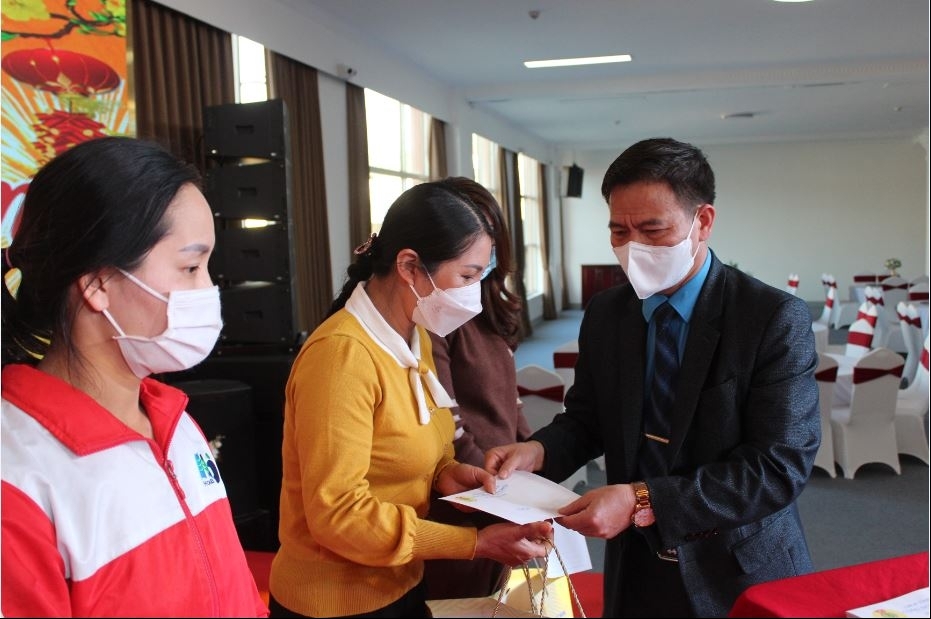 Điện Biên: Trên 13 tỉ đồng chăm lo Tết cho đoàn viên, người lao động