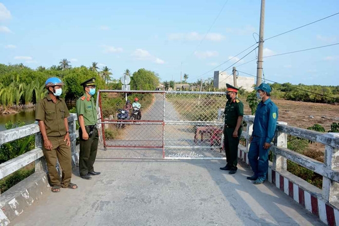 Bến Tre: Cách ly gần 1.600 người ở ấp Thừa Lợi vì Covid-19