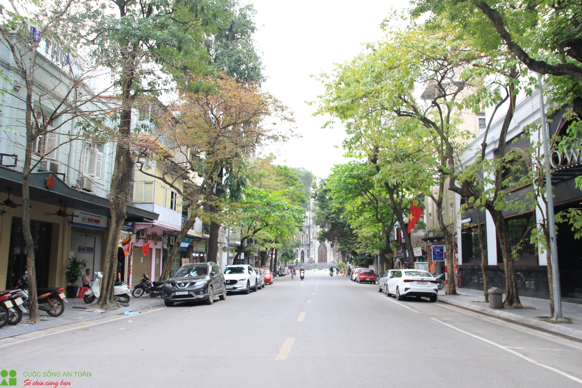 Có một Hà Nội yên ả, thanh bình giữa đại dịch Covid-19 co mot ha noi yen a thanh binh giua dai dich covid 19