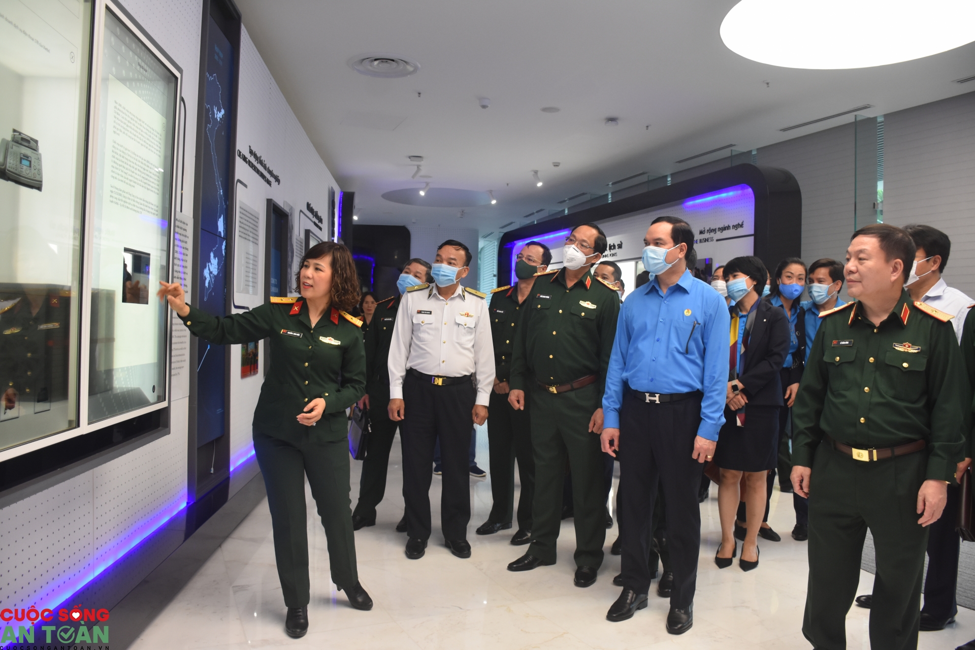 Tổng Công ty Mạng lưới Viettel phấn đấu có 165 sáng kiến được triển khai ứng dụng Tổng Công ty Mạng lưới Viettel phấn đấu có 165 sáng kiến được triển khai ứng dụng