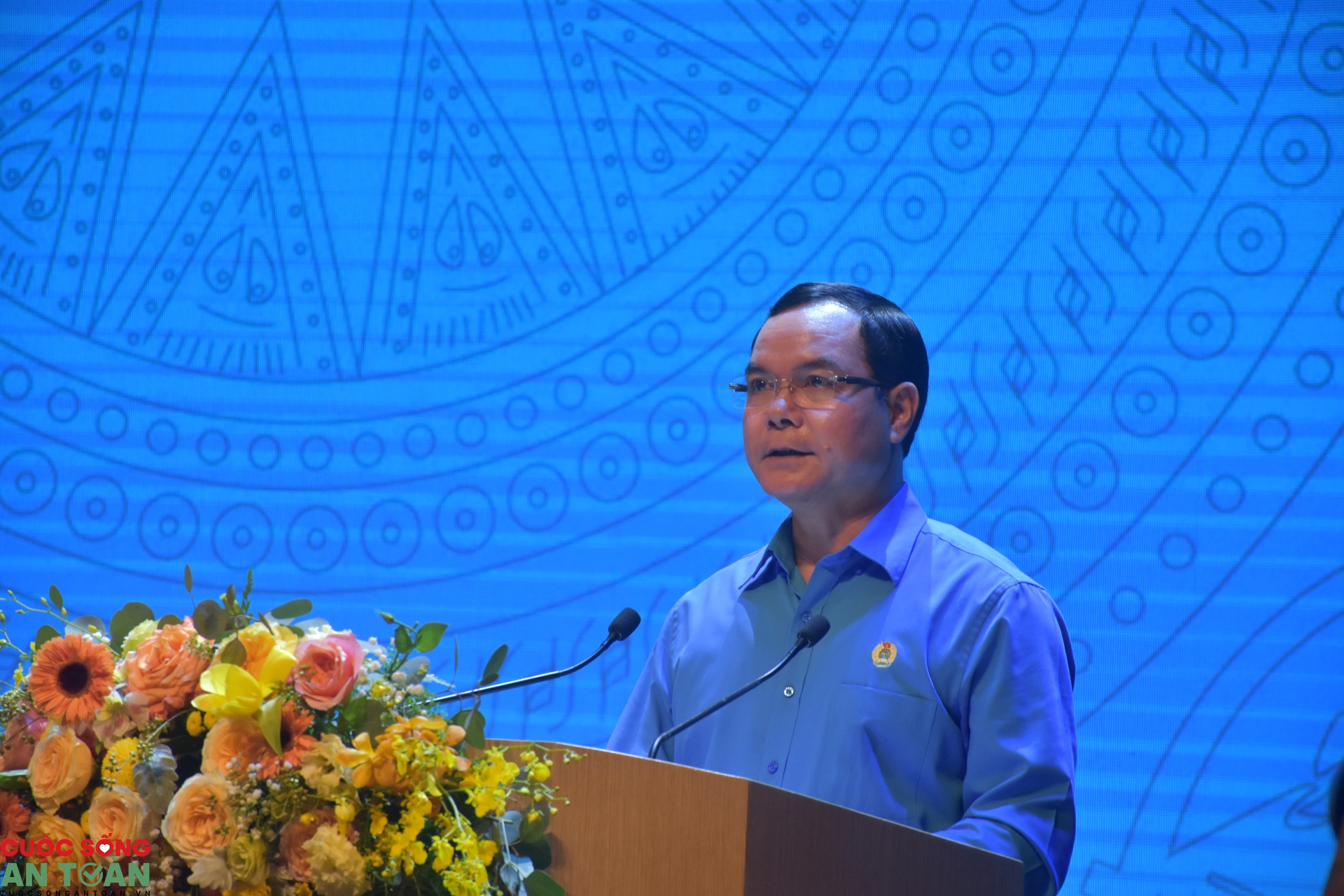 Tổng Công ty Mạng lưới Viettel phấn đấu có 165 sáng kiến được triển khai ứng dụng Tổng Công ty Mạng lưới Viettel phấn đấu có 165 sáng kiến được triển khai ứng dụng