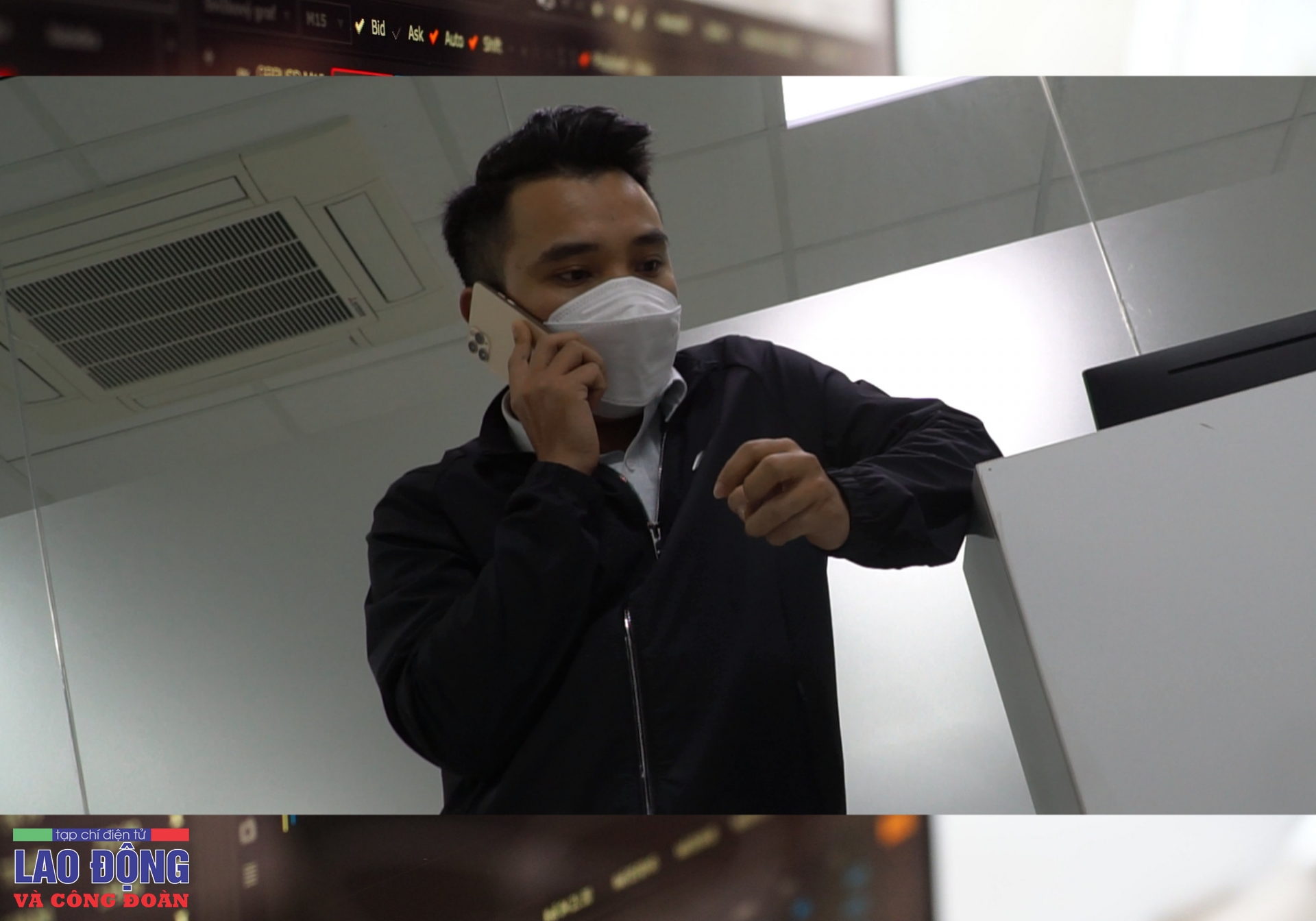 Vỡ mộng “sàn chứng khoán quốc tế”: Hoạt động môi giới dù không được cấp phép Vỡ mộng “sàn chứng khoán quốc tế”: Hoạt động môi giới dù không được cấp phép