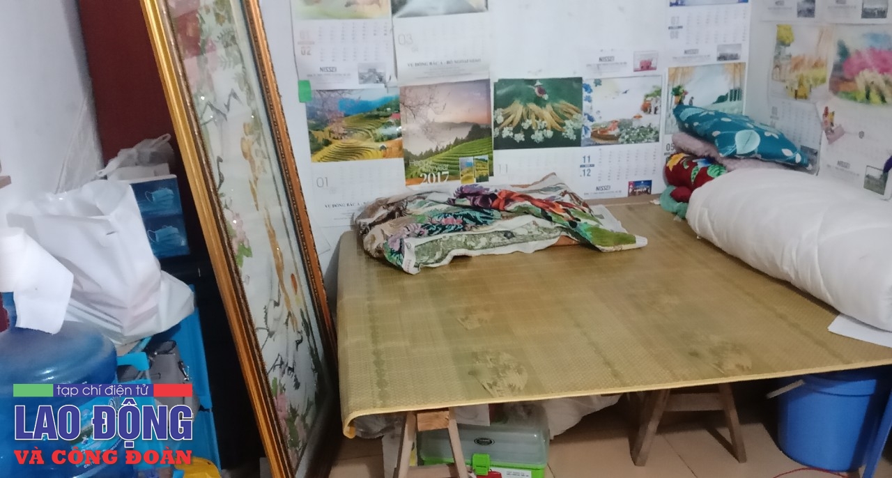 Công nhân lao đao trong cơn “bão giá” Công nhân lao đao trong cơn “bão giá”