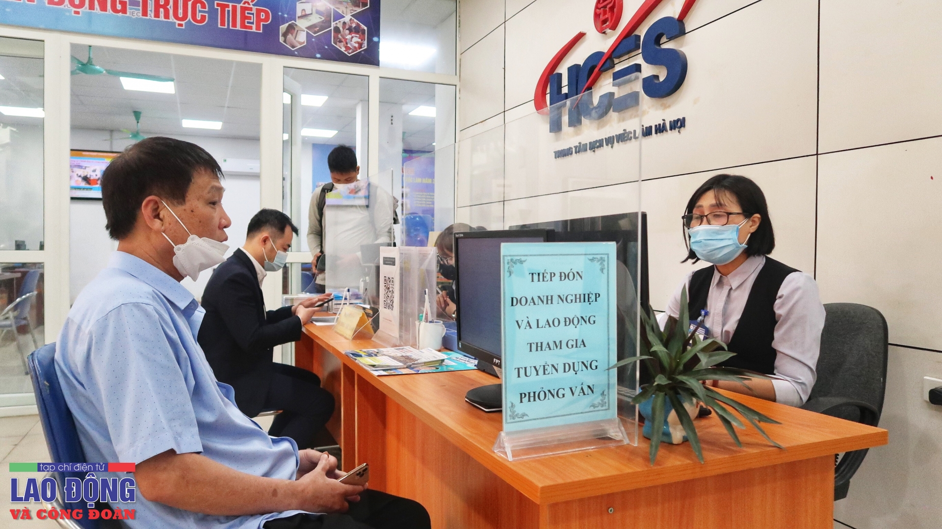 Nhiều chế độ phúc lợi để thu hút lao động Nhiều chế độ phúc lợi để thu hút lao động