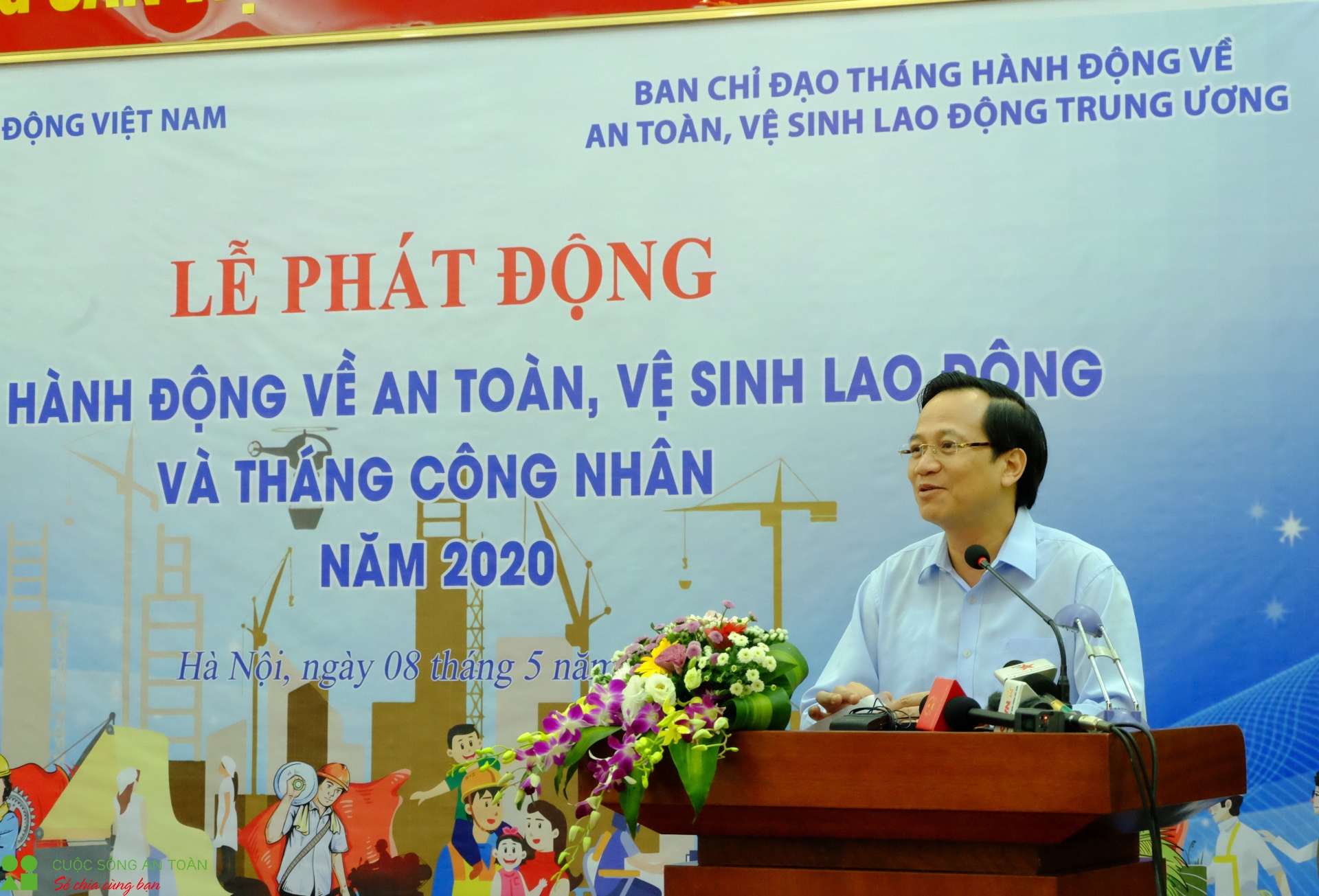 le phat dong thang cong nhan va thang hanh dong an toan ve sinh lao dong nam 2020