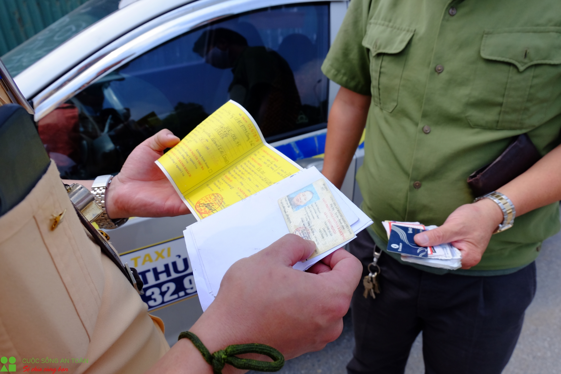 chuan bi giay to day du chap hanh nghiem tuc se khong co gi phien phuc