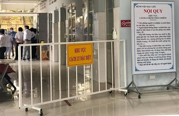 Sở Y tế Bạc Liêu phải kiểm điểm việc để người bán hàng rong vào khu cách ly