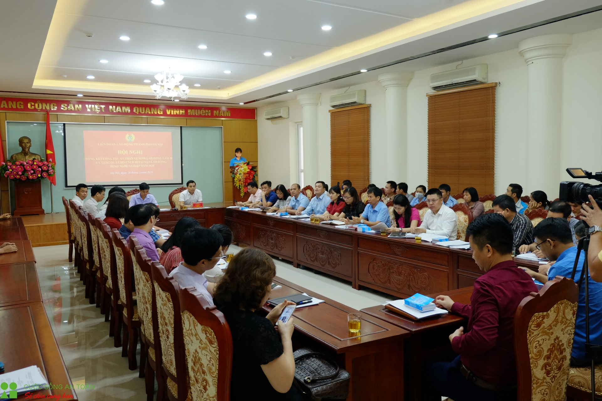 Hà Nội: 169 công nhân lao động bị tai nạn lao động, bệnh nghề nghiệp được nhận trợ cấp ha noi 169 cong nhan lao dong bi tai nan lao dong benh nghe nghiep duoc nhan tro cap