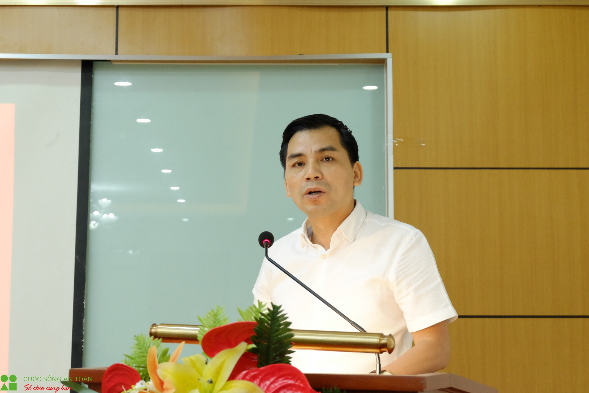 Hà Nội: 169 công nhân lao động bị tai nạn lao động, bệnh nghề nghiệp được nhận trợ cấp ha noi 169 cong nhan lao dong bi tai nan lao dong benh nghe nghiep duoc nhan tro cap