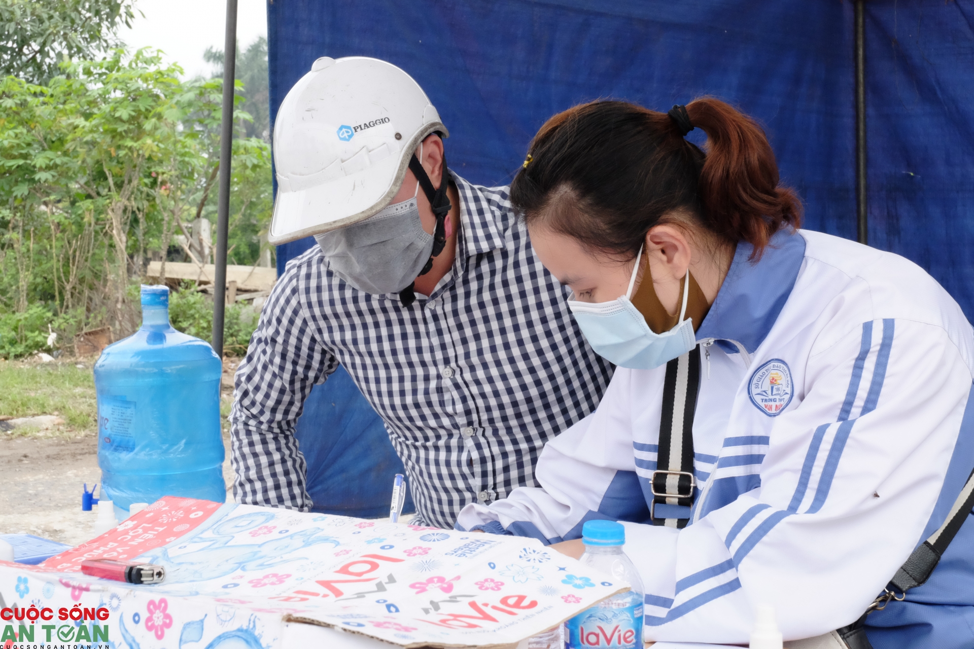 Đông Anh, Hà Nội: Lập nhiều chốt kiểm soát do liên quan ca bệnh Covid-19 Đông Anh, Hà Nội: Lập nhiều chốt kiểm soát do liên quan ca bệnh Covid-19