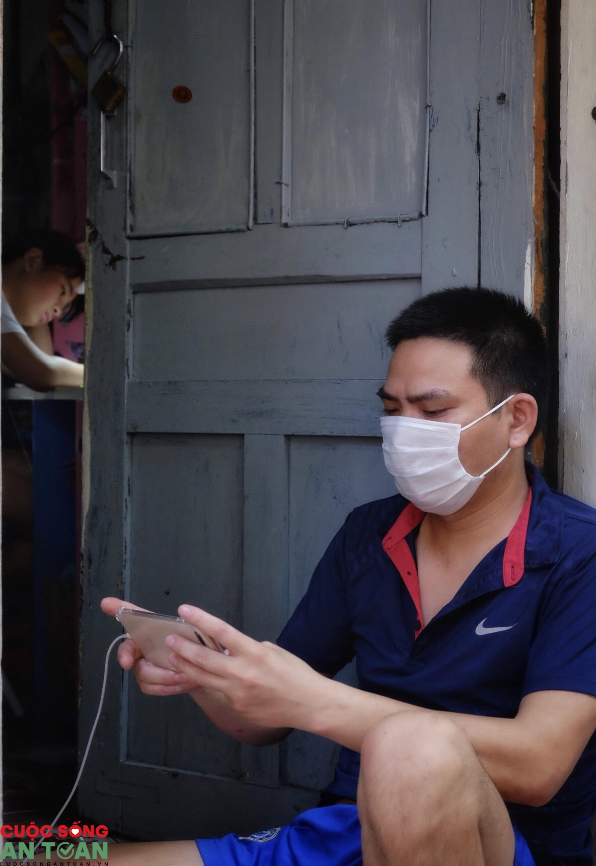 Cuộc sống của những công nhân trong vùng dịch Cuộc sống của những công nhân trong vùng dịch