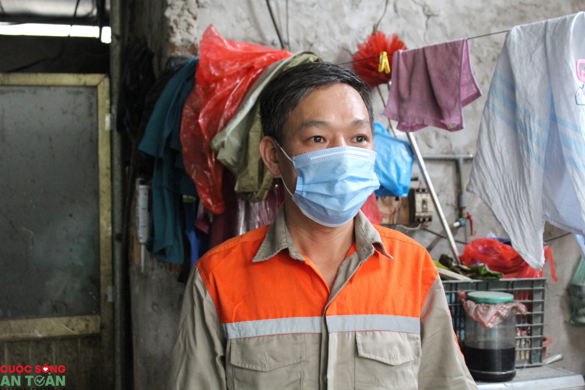 Vụ công nhân vệ sinh bị nợ lương: Lãnh đạo TP Hà Nội yêu cầu đảm bảo quyền lợi NLĐ Vụ công nhân vệ sinh bị nợ lương: Lãnh đạo TP Hà Nội yêu cầu đảm bảo quyền lợi NLĐ