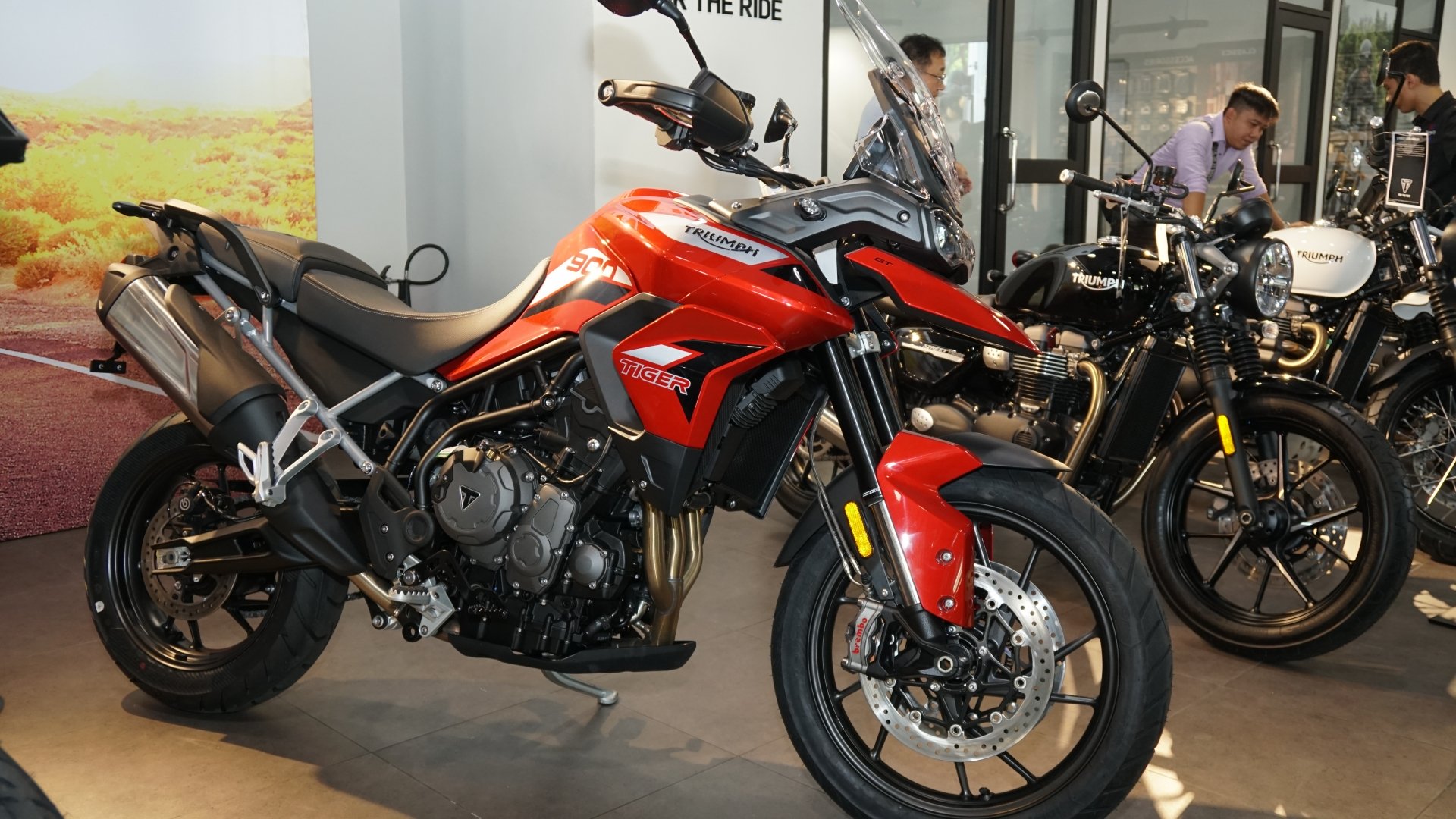 Triumph Tiger 900 2020 ra mắt với giá từ 369 triệu đồng triumph tiger 900 2020 ra mat voi gia tu 369 trieu dong