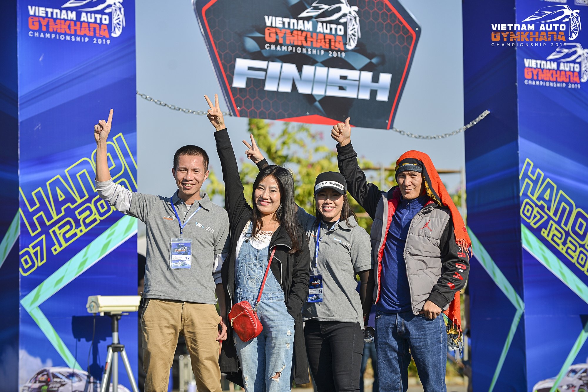 nhung bong hong tai vietnam auto gymkhana championship dep va doc