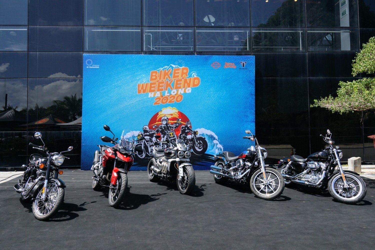 hang tram xe phan khoi lon tham gia ngay hoi bike weekend tai ha long