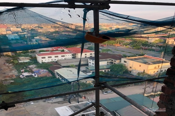 Hải Dương: Hai công nhân rơi từ tầng 14 xuống đất thương vong hai duong hai cong nhan roi tu tang 14 xuong dat thuong vong