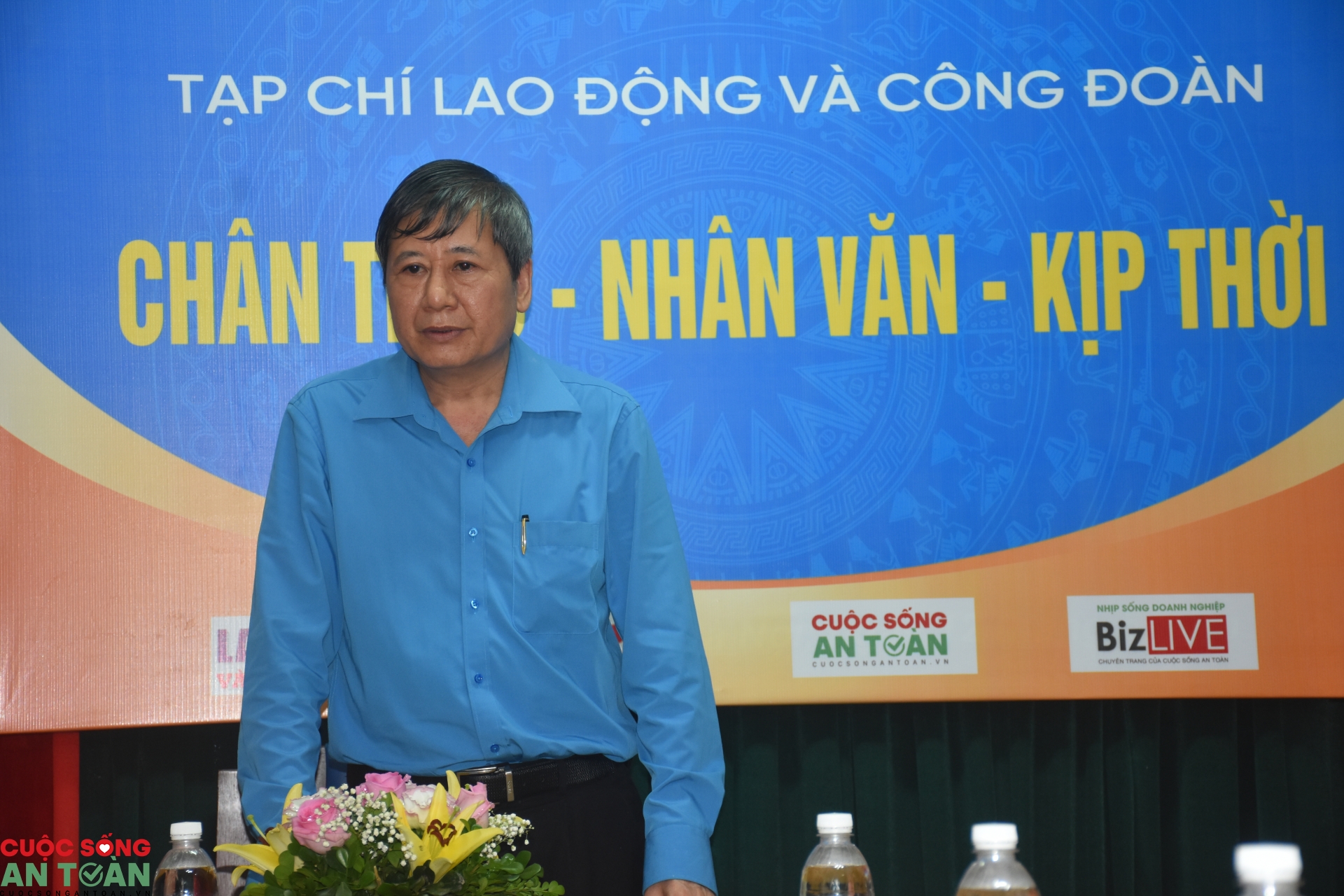 Tạp chí Lao động và Công đoàn phải là cuốn “gối đầu giường” của cán bộ công đoàn