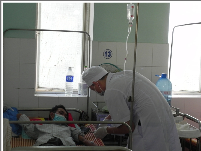 nang cao nhan thuc va trang bi dung cu bao ho lao dong tai cac benh vien o quang nam