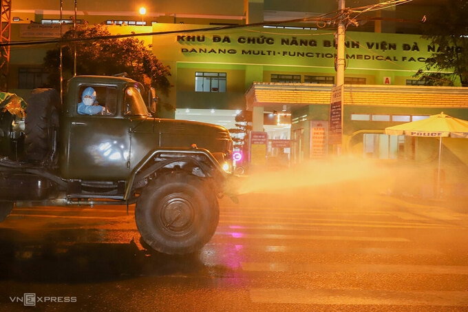 Lịch trình chi tiết của 11 bệnh nhân COVID-19 đang cách ly tại Bệnh viện Đà Nẵng lich trinh chi tiet cua 11 benh nhan covid 19 dang cach ly tai benh vien da nang