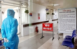 phun thuoc khu trung phong chong dich covid 19 tai tp hoi an