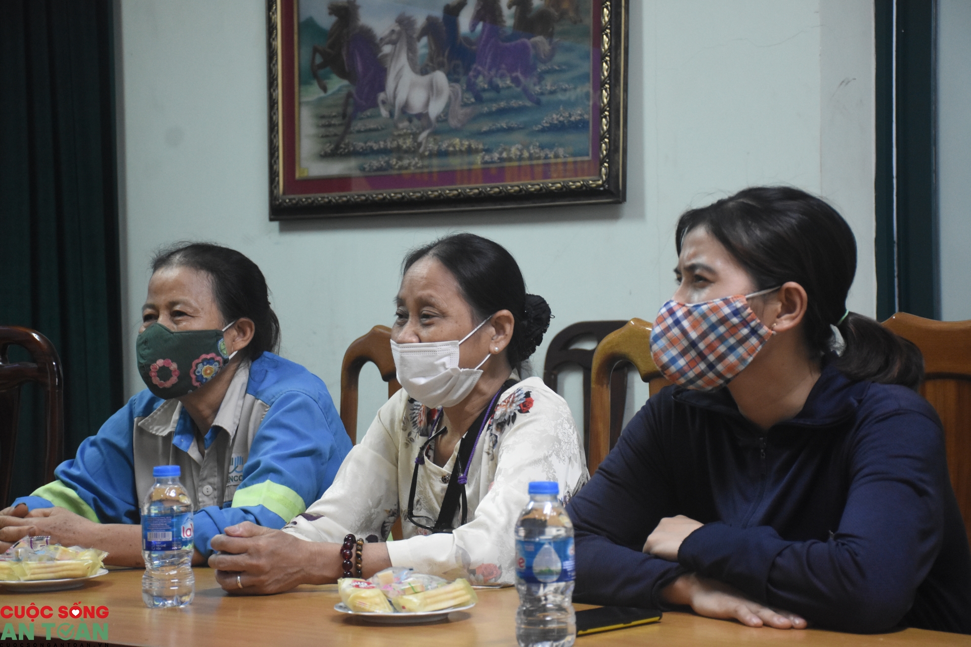 Công nhân vệ sinh bị nợ lương cảm ơn Tạp chí Lao động và Công đoàn Công nhân vệ sinh bị nợ lương cảm ơn Tạp chí Lao động và Công đoàn