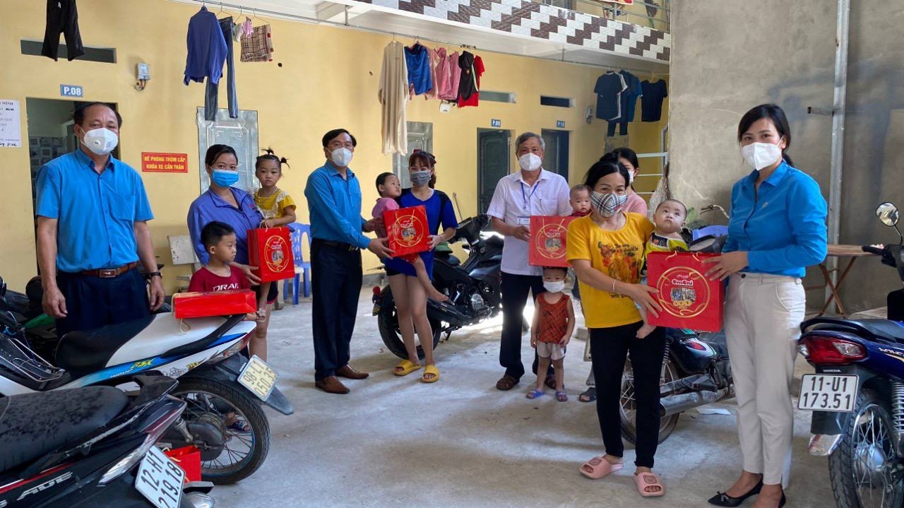 Trong khó khăn, vai trò của tổ chức Công đoàn được thể hiện nổi bật Trong khó khăn, vai trò của tổ chức Công đoàn được thể hiện nổi bật