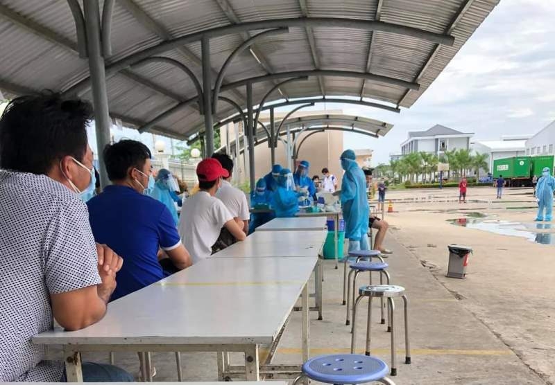 Nhiều doanh nghiệp “3 tại chỗ” dừng hoạt động do phát hiện các ca F0 Nhiều doanh nghiệp “3 tại chỗ” dừng hoạt động do phát hiện các ca F0