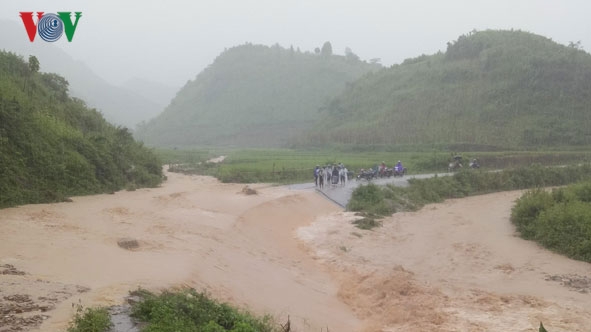 trung tam du bao khi tuong thuy van canh bao rui ro thien tai o nhieu dia phuong