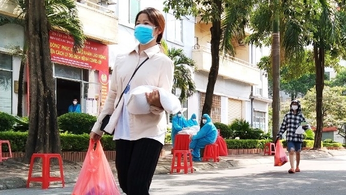 Công nhân khó khăn được hỗ trợ khẩn cấp