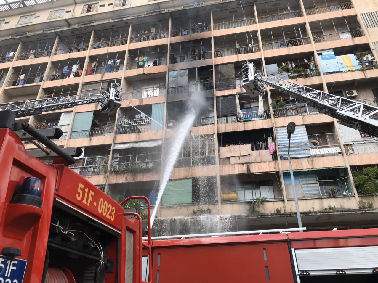 Ký túc xá xuống cấp nghiêm trọng tại TP Hồ Chí Minh ky tuc xa xuong cap nghiem trong tai tp ho chi minh