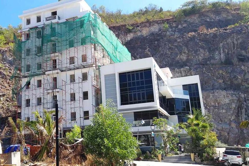 13 căn biệt thự bị "cắt gọt" do xây dựng sai quy hoạch