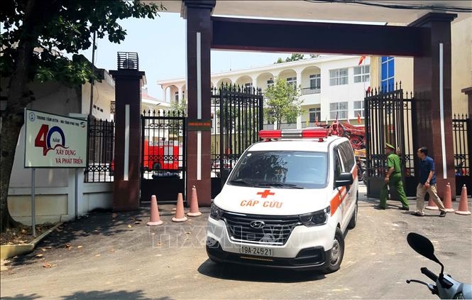 Sạt lở đất tại công trình đang thi công, 4 công nhân tử vong