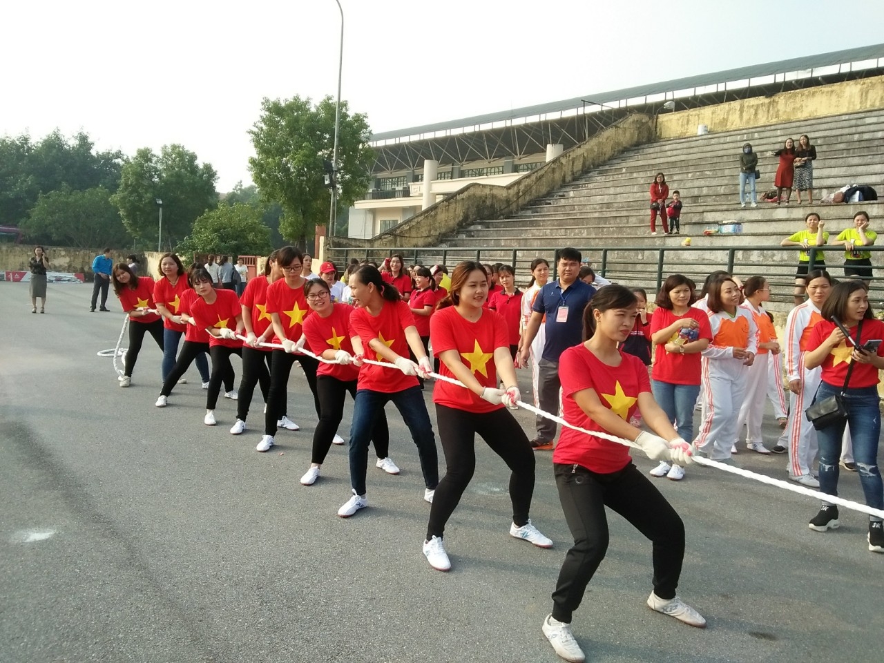 Sôi nổi các phong trào thể dục thể thao cho người lao động