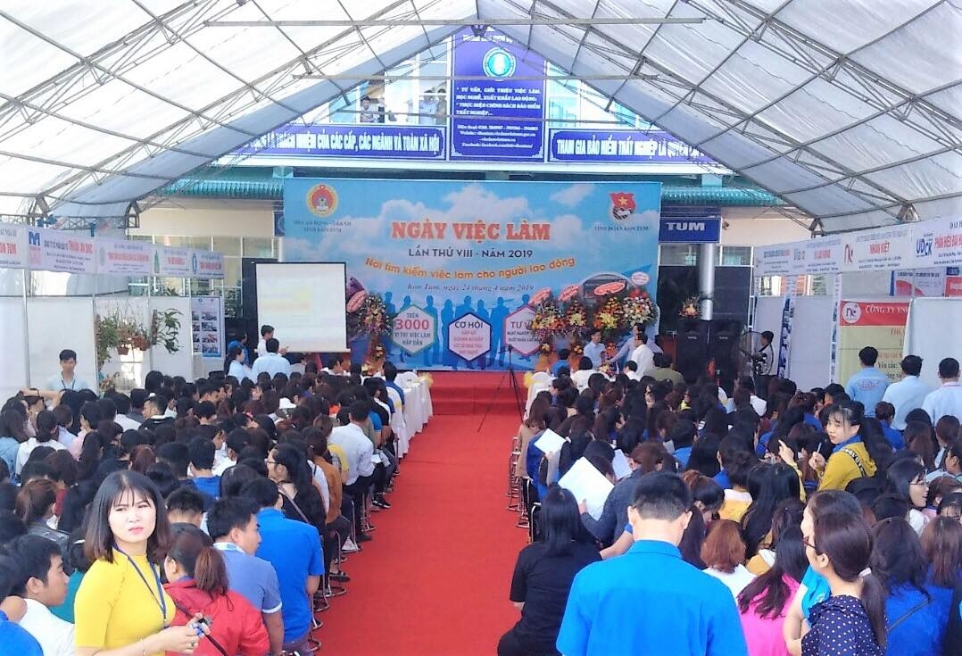 Kon Tum: Chính sách bảo hiểm thất nghiệp tháo gỡ khó khăn cho người lao động