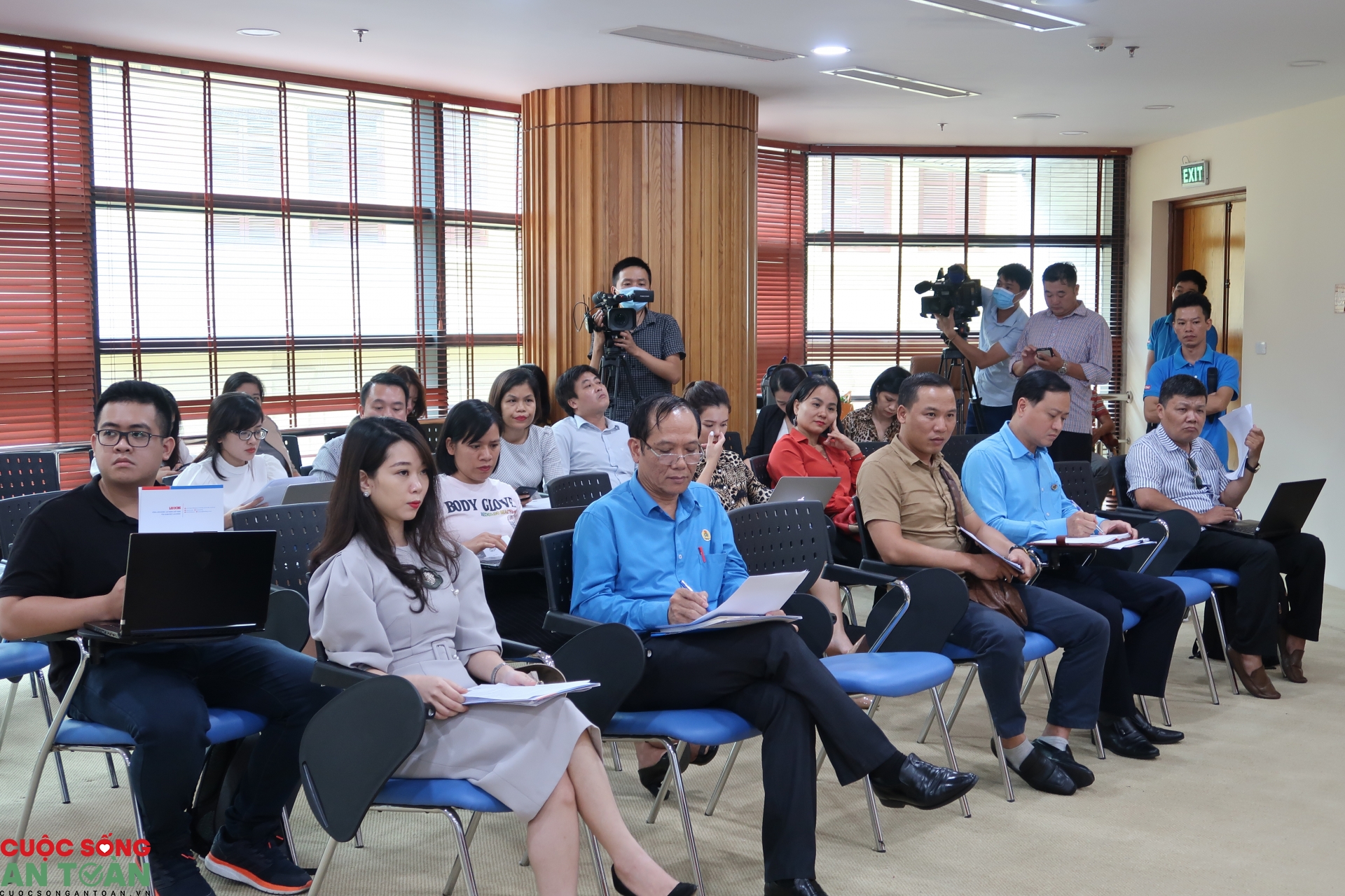 8 doanh nghiệp nhận giải thưởng “Doanh nghiệp tiêu biểu vì người lao động” lần thứ II 8 doanh nghiệp nhận giải thưởng “Doanh nghiệp tiêu biểu vì người lao động” lần thứ II