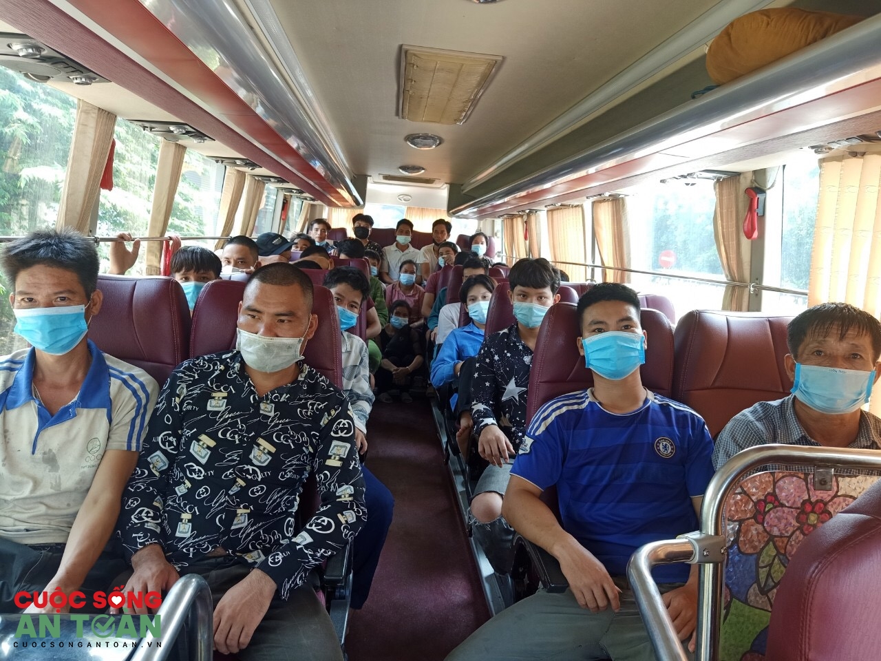 Những cuộc hồi hương lặng lẽ - Kỳ 2: Giữa đường gặp quý nhân Những cuộc hồi hương lặng lẽ - Kỳ 2: Giữa đường gặp quý nhân