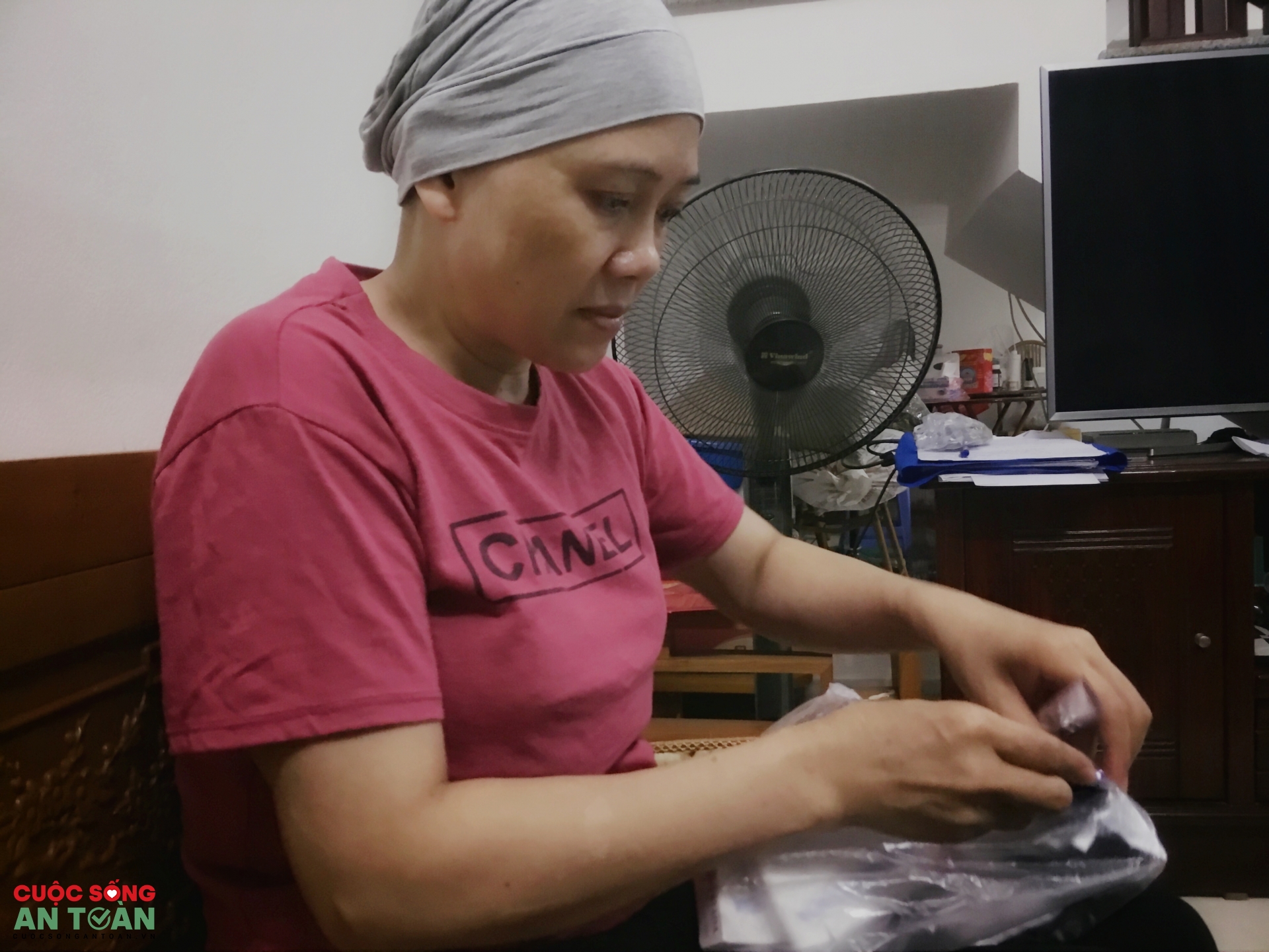 Nữ công nhân mắc bệnh hiểm nghèo đã được Công ty Ô tô 1-5 chốt sổ BHXH