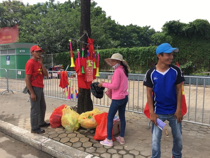 my dinh truoc gio bong lan luc luong phe ve ram ro ve len toi 45 trieucap