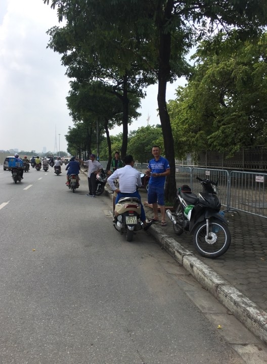 my dinh truoc gio bong lan luc luong phe ve ram ro ve len toi 45 trieucap