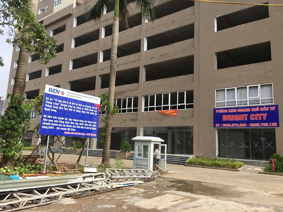 Chung cư Bright City: Dở dang sau 2 năm "trễ hẹn", dân bức xúc vẫn đánh liều về ở